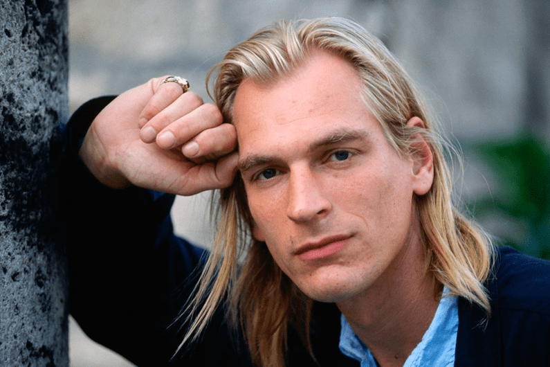 Julian Sands, una storia&nbsp;triste