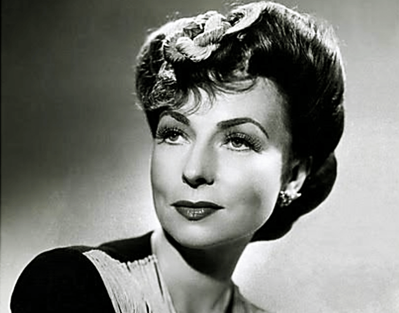 Agnes Moorehead, strega suo&nbsp;malgrado